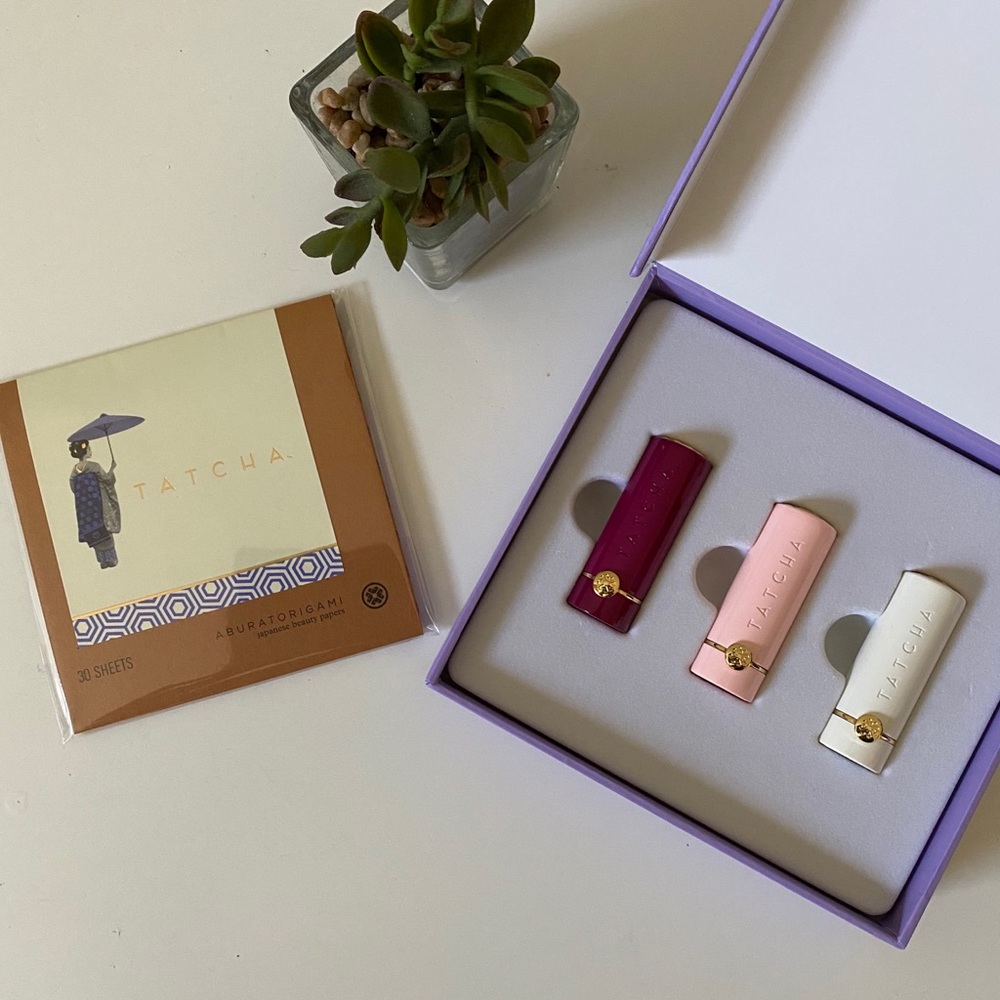 TaTcHa BLoSSoMs MiNi LiPsTiCk TriO & BeAuTy PaPeRs
